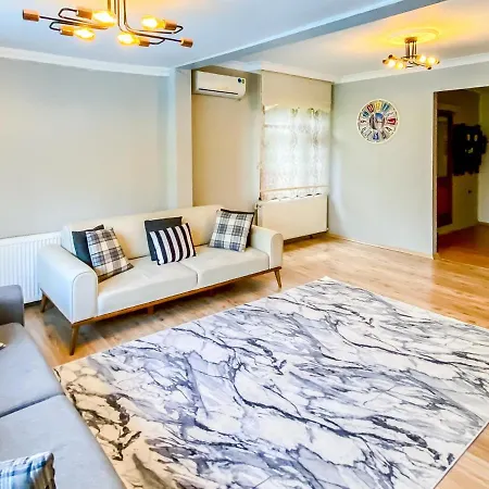 Peaceful With Private Pool And Bbq In